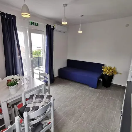 With Parking Space Pakostane, Biograd - 18979