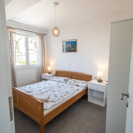 With Parking Space Pakostane, Biograd - 18979 Apartman *