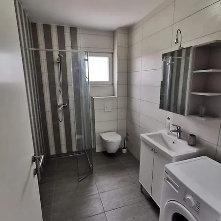 Apartman With Parking Space Pakostane, Biograd - 18979 *
